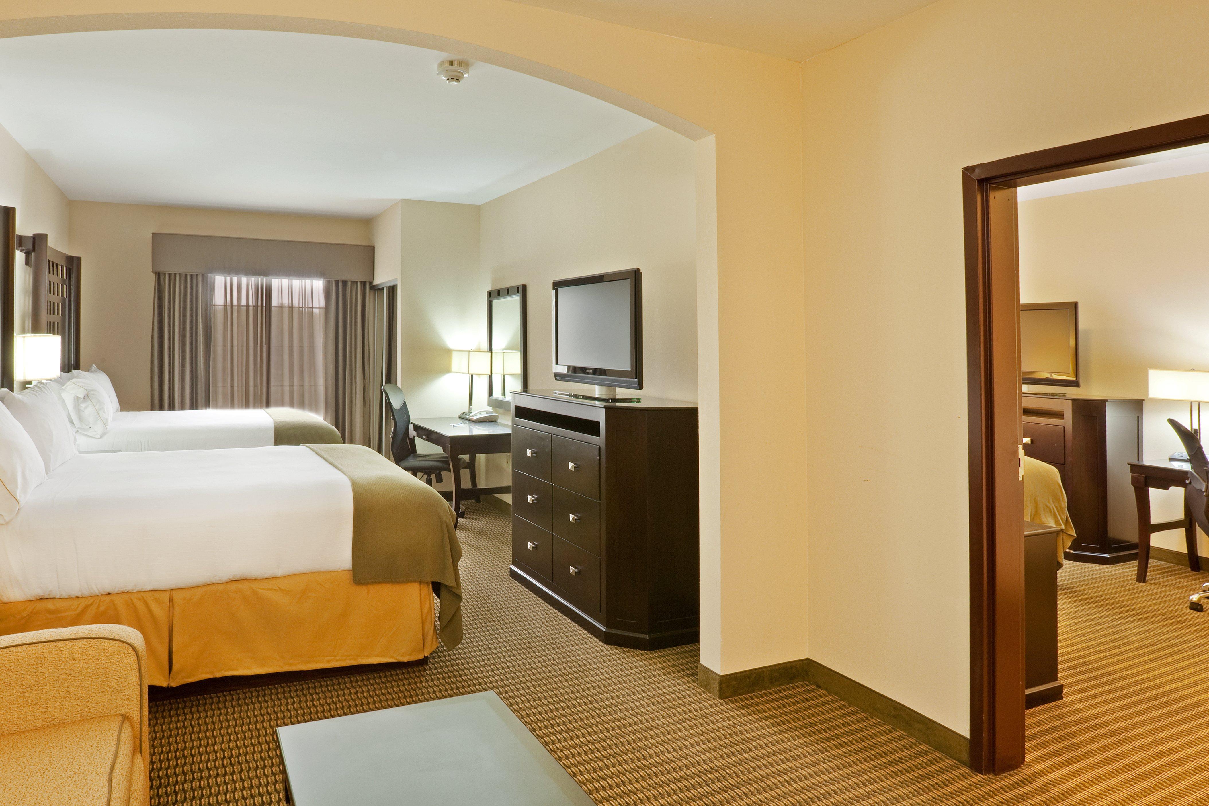 Holiday Inn Express Hotel & Suites Durant By Ihg Exterior photo